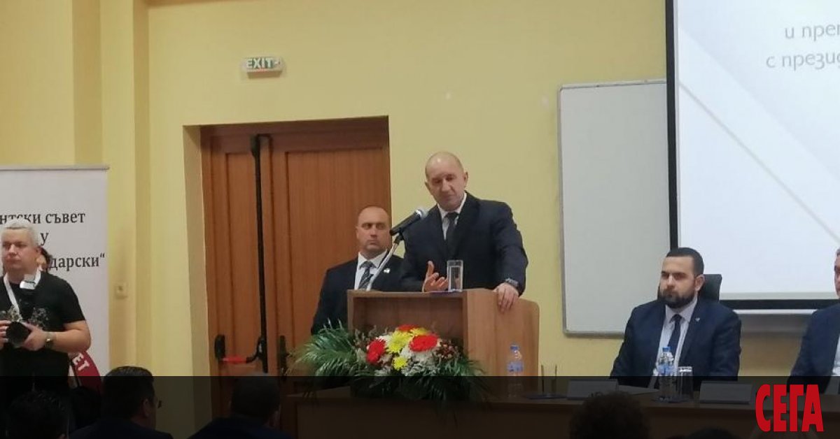 Начинът на гласуване трябва кардинално да бъде променен, каза президентът