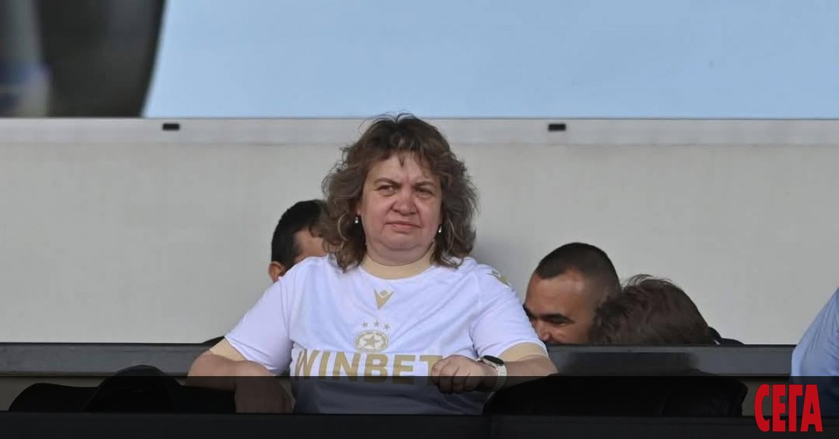 Председателят на Народното събрание Наталия Киселова разбуни духовете извън пленарната