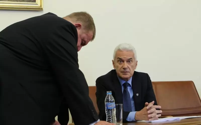 Каракачанов и Сидеров демонстрират неудовлетвореност в управленската коалиция.