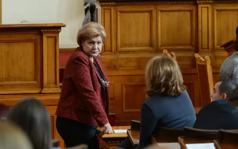 Шефката на бюджетната комисия Менда Стоянова предвиди 30% ръст на налога на стари автомобили. Според опозицията той ще бъде повече от двоен.