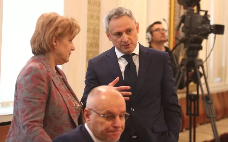 Радослав Миленков (вдясно)