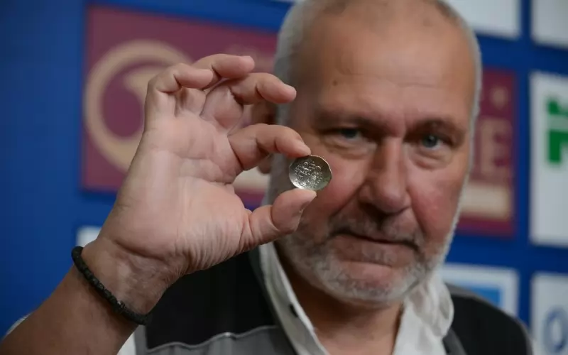 Археологът показа най-новите находки от разкопките.