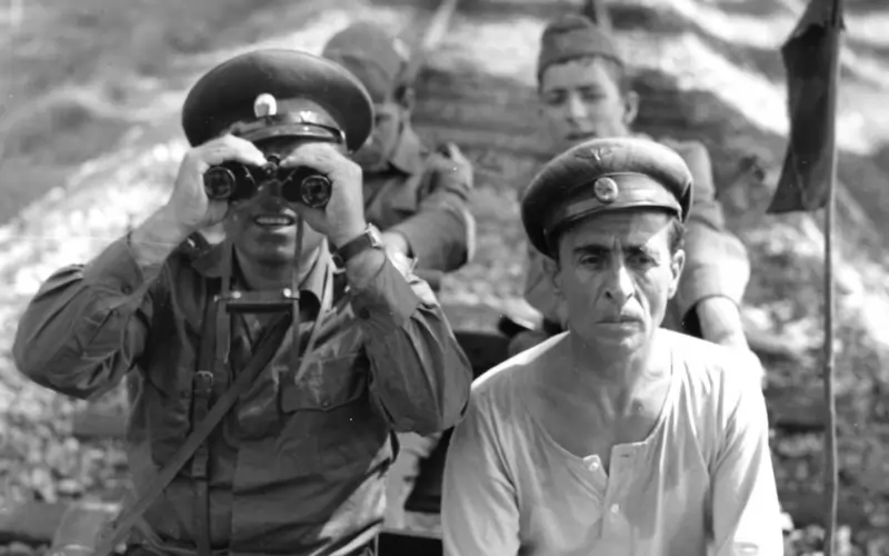 Кадър от "Горещо пладне" - един от първите български филми, селекционирани на фестивала в Кан.
