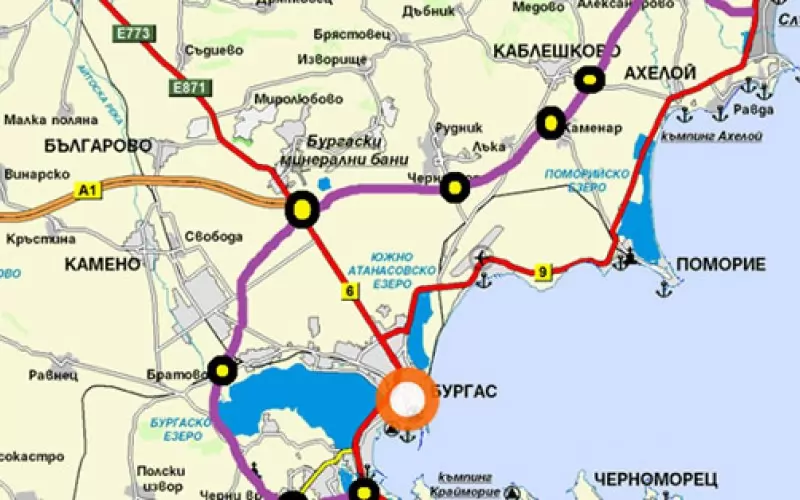 Поръчката за проектиране включва извършване на инженерно-геоложки и геодезически проучвания на бъдещото трасе, разработване на проектни решения за големите мостови съоръжения, виадукти, надлези, подлези, тунели и пътни възли, ландшафтно оформление, изготвяне на мерки по опазване на околната среда и разработване на подробен устройствен план - парцеларен план. 