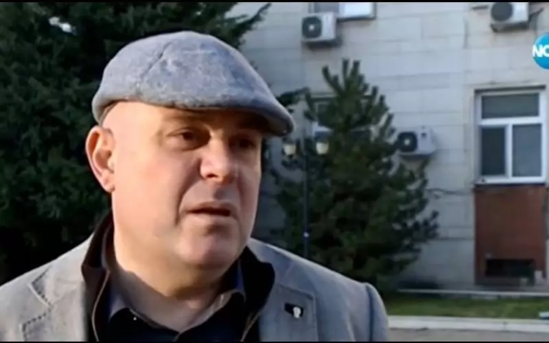 Главният прокурор Иван Гешев се опитва да представи протестите на гражданите като натиск срещу прокуратурата. 