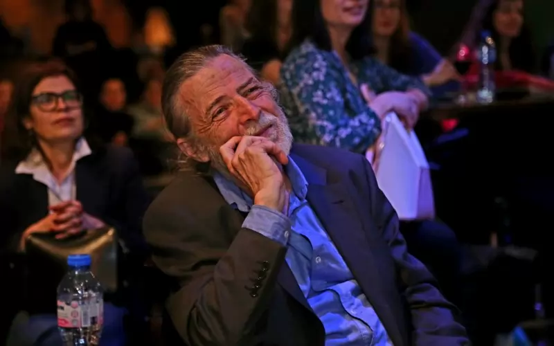 Звездата от "Авантаж" и "Мера според мера" Руси Чанев бе удостоен с редица награди и звания по повод 80-годишнината си.