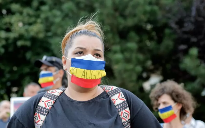 Румънците периодично протестират срещу корупцията и полицейското насилие срещу демонстранти