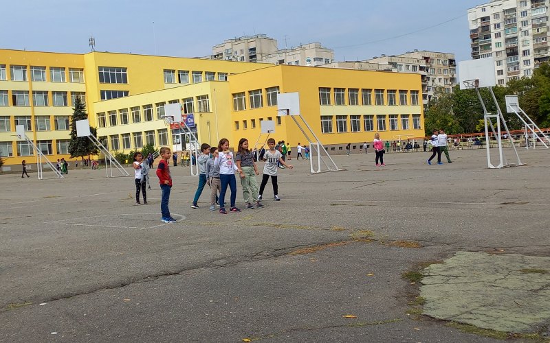 2250 украински ученици са записани в български училища - Новини СЕГА