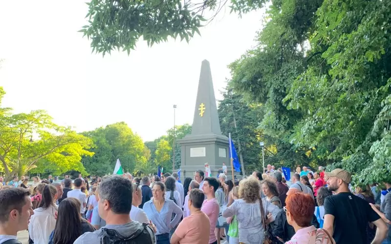 Момент от протеста във Варна.