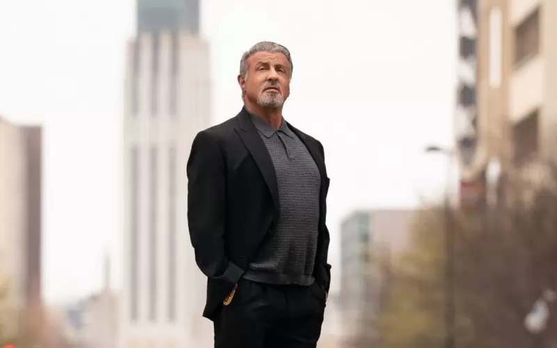 Силвестър Сталоун като престъпен бос в сериала Tulsa King.