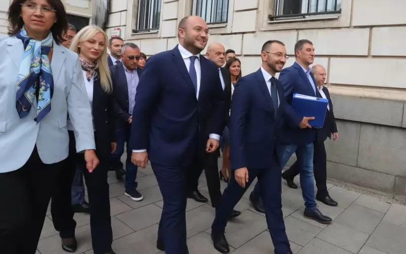 Управленската програма на ГЕРБ бе представена от Антон Хекимян, от шефа на сегашния общински съвет Георги Георгиев и от други активисти на партията в София. 