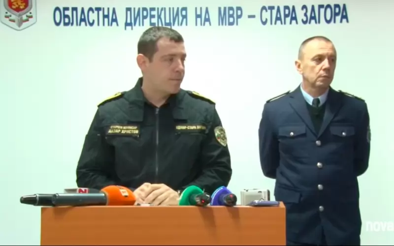 Директорът на ОДМВР-Стара Загора Лазар Христов (вляво)