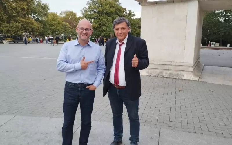 Радан Кънев и Цветнен Цветков, по време на предизборната кампания.
