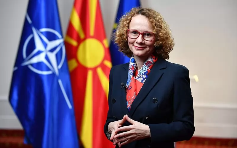 Радмила Шекеринска