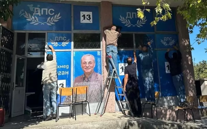Следите от присъствието на Доган в политиката бързо се заличават.