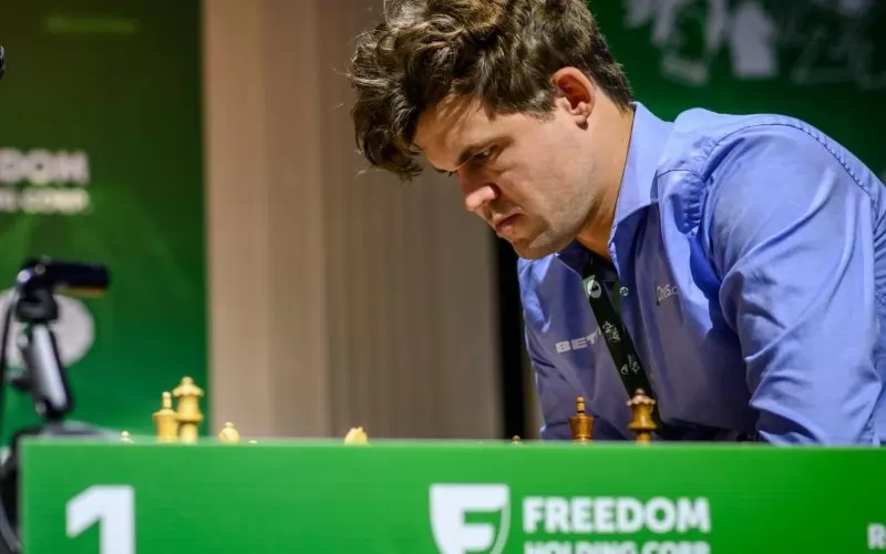 Шахматният гений Магнус Карлсен бързо затопли отношенията си с FIDE и ще опита да спечели световната корона на блиц за трета поредна година и общо за осми път след 2009, 2014, 2017, 2018, 2019, 2022 и 2023 г.