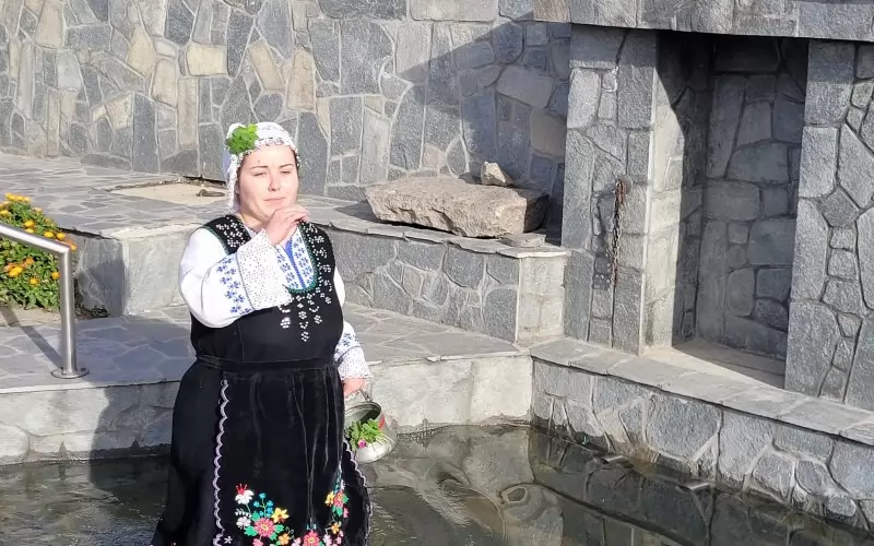 Част от ритуала в Сушица.