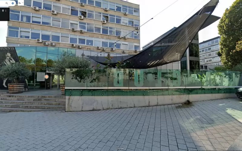Собствениците на клуб "Ялта" планират да застроят терасата му