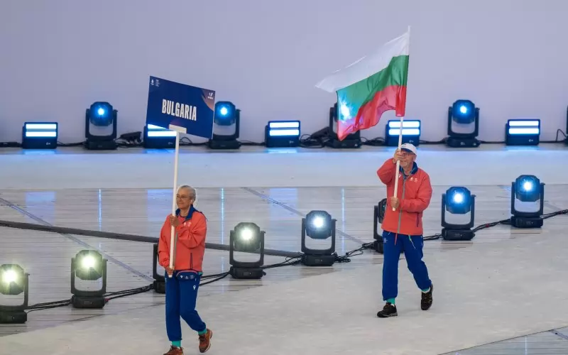 Българската "делегация" на откриването на XXXII лятна универсиада на "Ем Ес Фау Арена" в Дуисбург снощи.