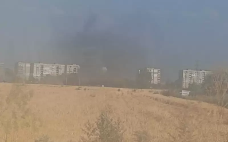 Бурята в Пазарджик, където вятърът разпали пожар