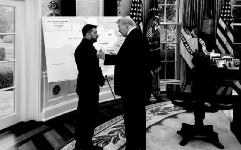 Помощникът на президента на САЩ Дан Скавино публикува снимка от закритата част от срещата на Доналд Тръмп с Владимир Зеленски, които стоят около картата на Украйна