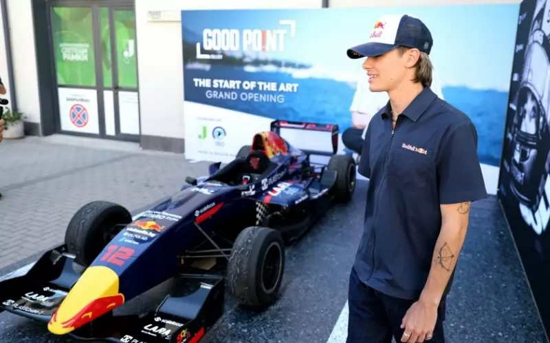 Никола Цолов вече тества болид от Формула 2 и заяви, че е бил най-впечатлен от ускорението и от спирачките.