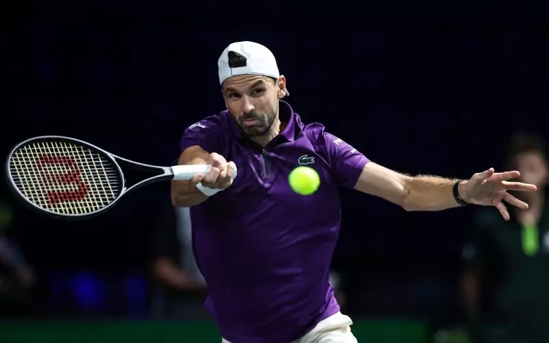 Григор Димитров изглеждаше в перфектна кондиция по време на мача от I кръг срещу Джовани Мпечи Перикар и нищо не подсказваше, че има физически проблеми.