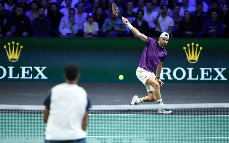 В рамките на два дни в Париж Григор Димитров изигра два мача, като остави чудесни впечатления в двубоя на сингъл срещу Джовани Мпечи Перикар от I кръг.