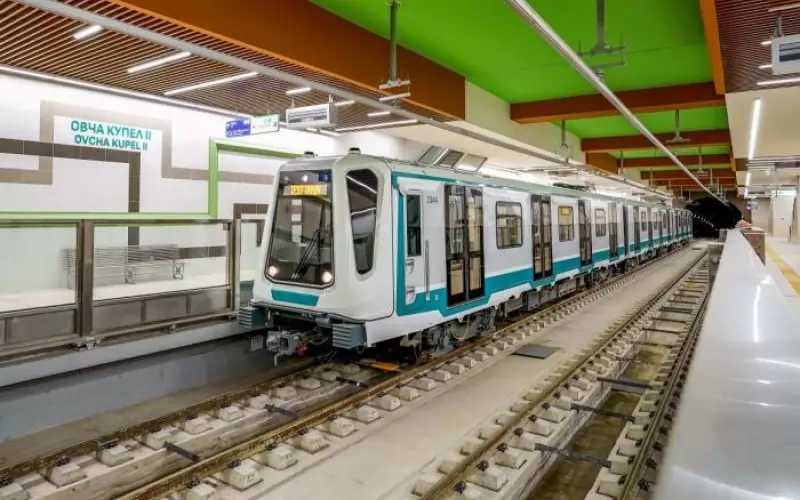 Заради предстоящо пускане на нови станции се налага актуализация на софтуера на системите за контрол.