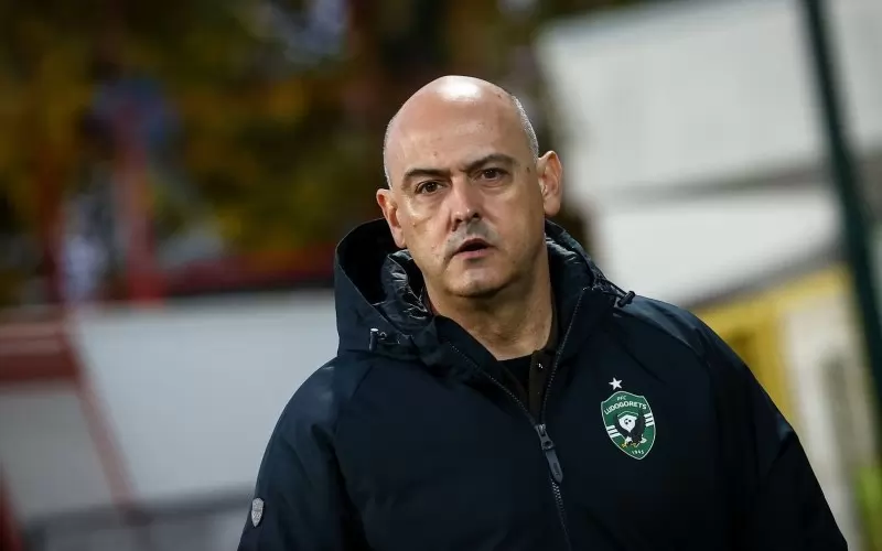 Руи Мота води "Лудогорец" за последно в понеделник при загубата с 4:5 от "ЦСКА 1948" (на снимката). Той се задържа на поста малко по-малко от 4 месеца.