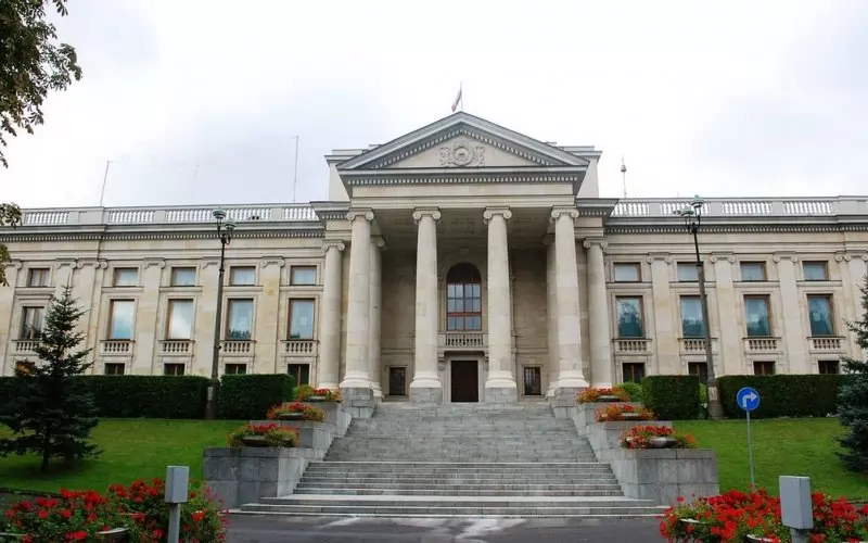 Огромният комплекс на руското посолство е построен през 50-те години на ХХ век 