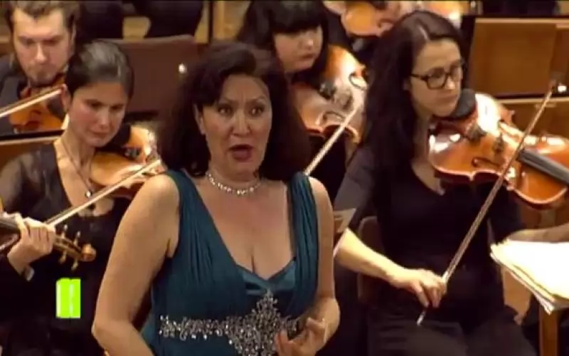 Сопраното Красимира Стоянова ще изпълни фрагменти от творби на Моцарт, Дворжак, Гершуин...