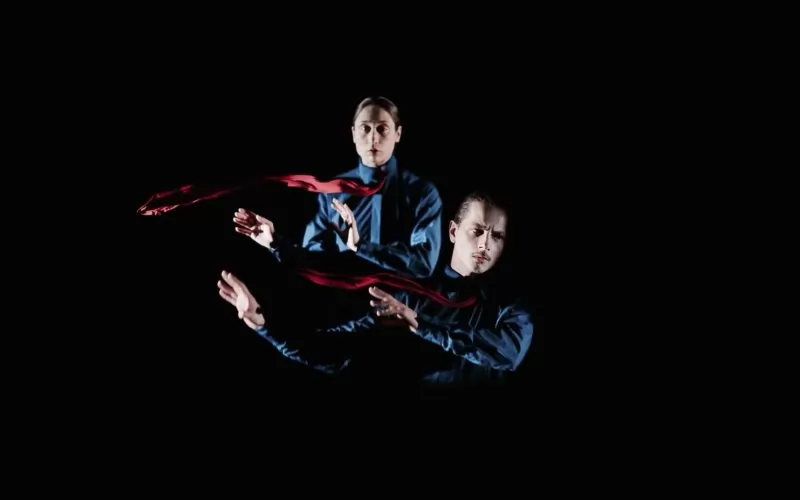 Сцена от спектакъла "Последна орбита" на Деян Георгиев.