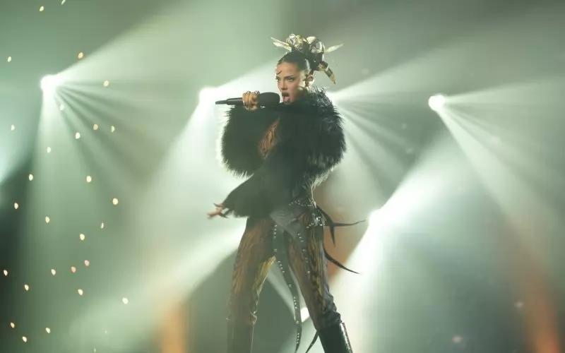 С безупречен вокал и ефектно сценично присъствие Дара е идеалното предложение за конкурс като "Евровизия".