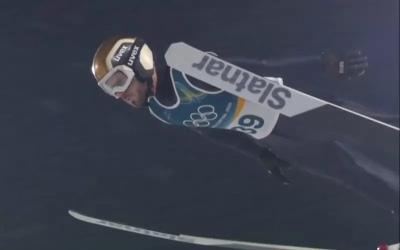 Владимир Зографски по време на първия си скок на голямата шанца в Предацо