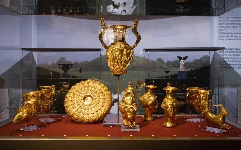 Панагюрското златно съкровище е един от шедьоврите на тракийското ювелирно изкуство.
