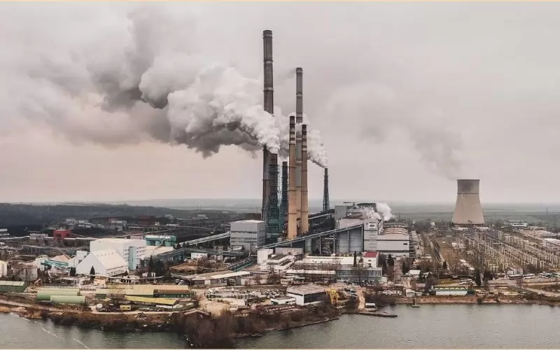 Темата за въглищните централи и мини пак излезе на дневен ред заради новата енергийна криза, предизвикана от военния конфликт в Блзикия изток и затварянето на Ормузкия проток. 