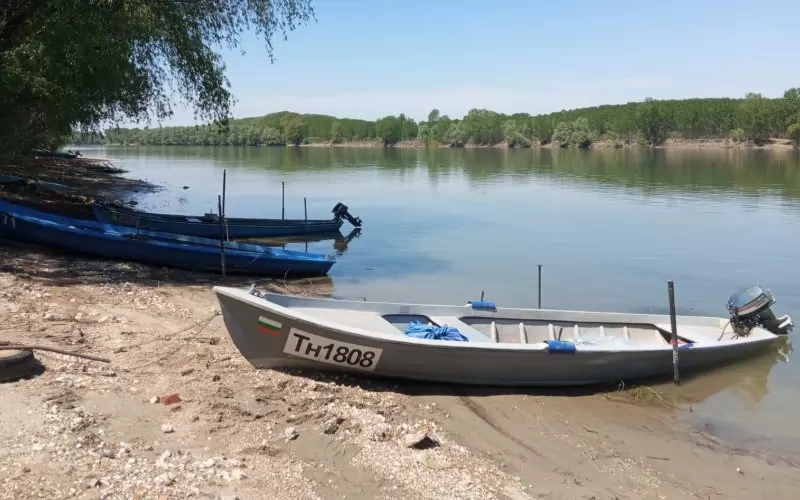 Голяма река, големи проблеми...