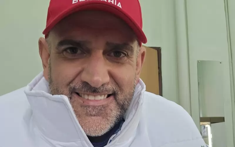 Мишена на Анзов са хората с хомосексуална ориентация и политическите му опоненти.