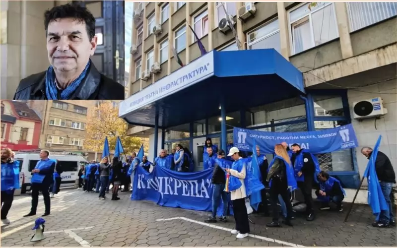 Вицепрезидентът на КТ "Подкрепа" (горе вляво) ще убеждава протестиращите в пътната администрация, че съкращенията са неизбежни. Всъщност на финала на "оптимизацията" щатните бройки в системата ще бъдат намалени с едва 170. 
