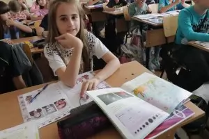 И у нас училища въведоха забрана за мобилни телефони
