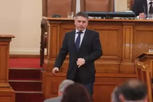 Депутатите повишиха 900 пъти съдебните такси пред ВАС