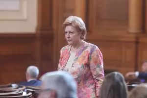 И 10 милиона тютюневи листа не
могат да скрият гротескните закони