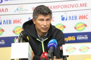 Красимир Балъков е приел офертата да стане треньор на ЦСКА 1948