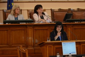 Прокуратурата е внесла в съда делото с обвинение срещу проф