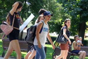 30 години след началото на демократичните промени в България мнозинството