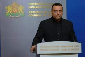 На осмия месец прокуратурата "откри", 
че грешно разследва Московски