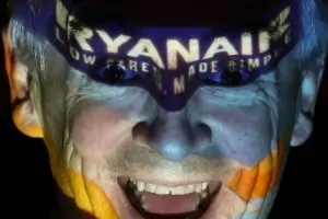  Бунтът в "Райънеър" разкри порочните практики в бранша