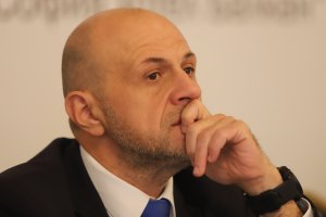 Апартаментгейт трябва да бъде разплетен докрай Това е от първостепенна важност