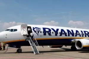 „Райънеър“ предупреди, че цените на полетите до Европа ще се повишат